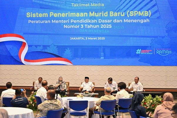 Read more about the article Kemendikdasmen Umumkan Sistem Penerimaan Murid Baru